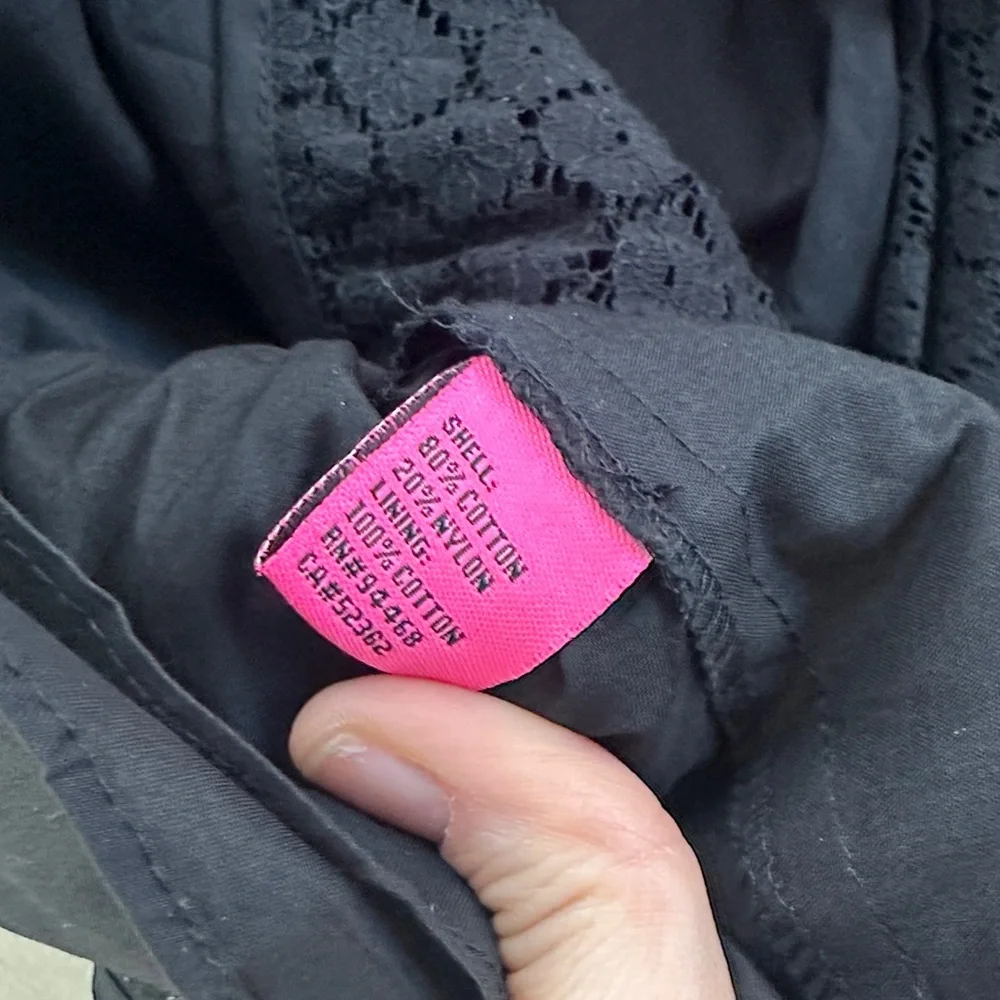 Betsey Johnson Black Lace Fit & Flare Dress w/ Open V Back Bow – Size 4 - Picture 12 of 13